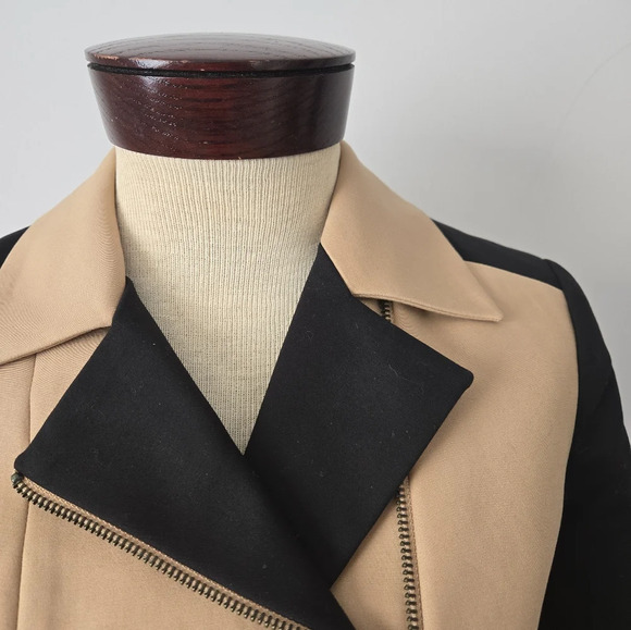 BANANA REPUBLIC black/ beige lightweight cropped jacket. Size 6P - Picture 3 of 11